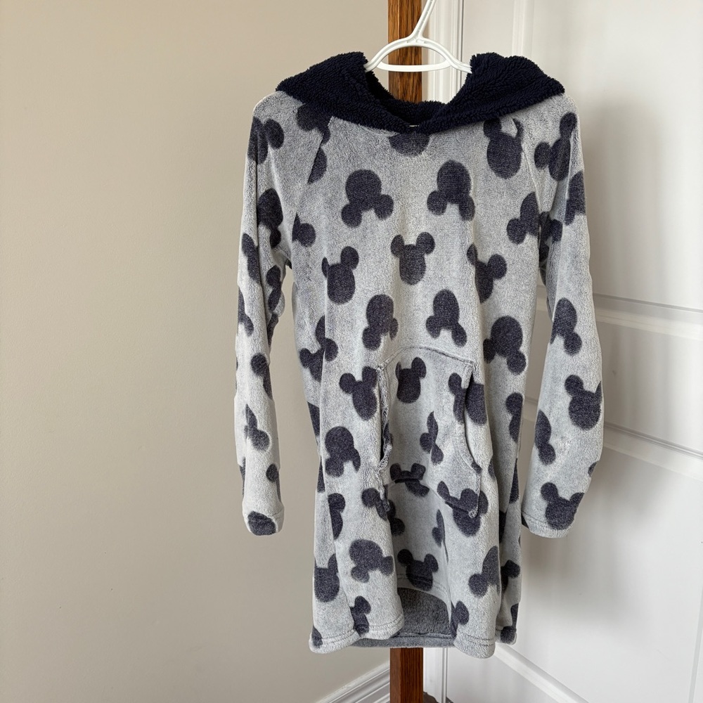 Disney Women's Mickey Mouse Plush Hoodie Robe Size Small